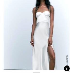 Zara SWEETHEART NECKLINE MIDI DRESS